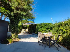 L'OUSTO - Studio avec magnifique Terrasse à 5 min de Cassis